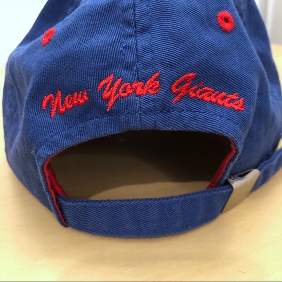 NFL New York Giants Strapback (Dad Hat) - Picture 3 of 6